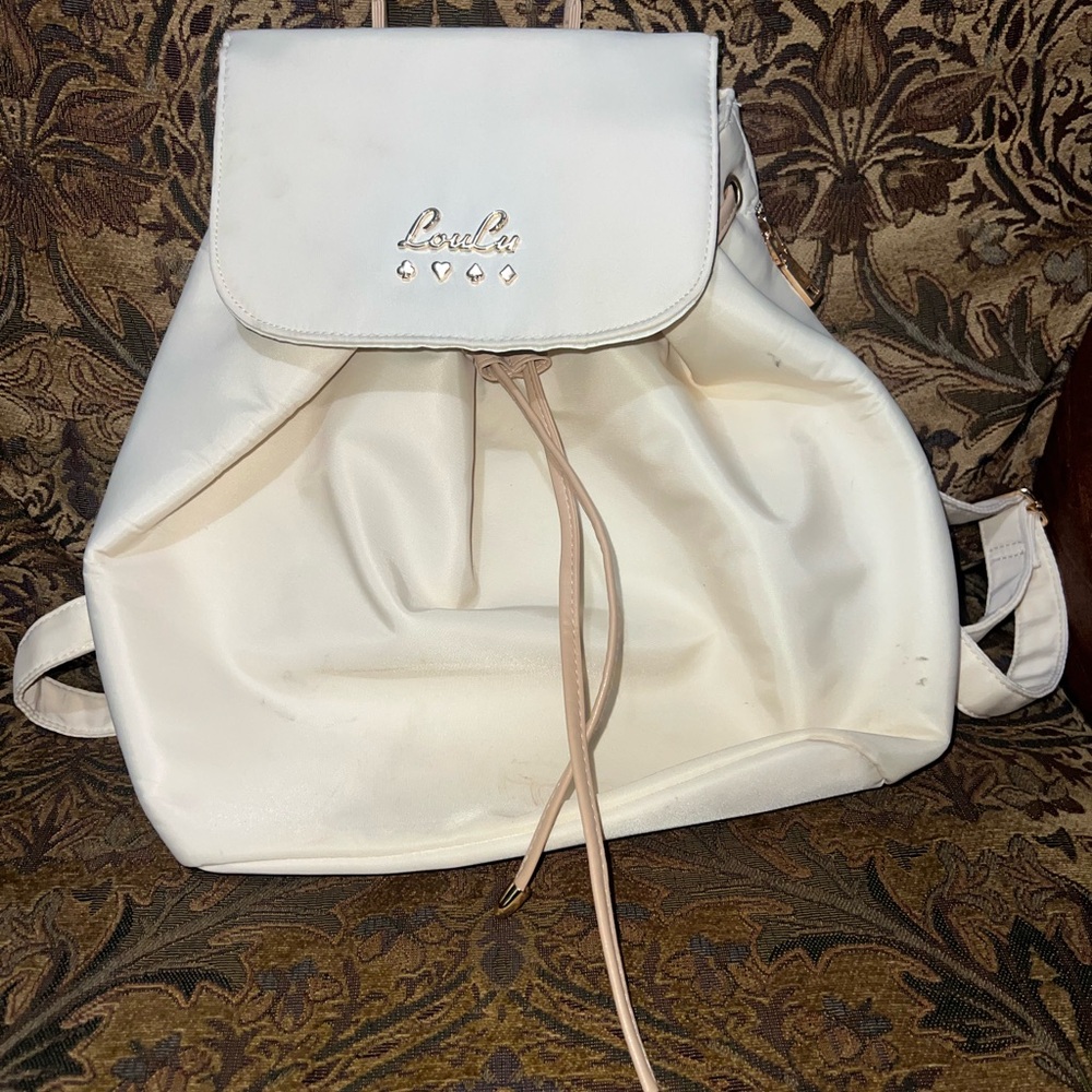 Elegant White Minimalist Backpack with Drawstring Closure